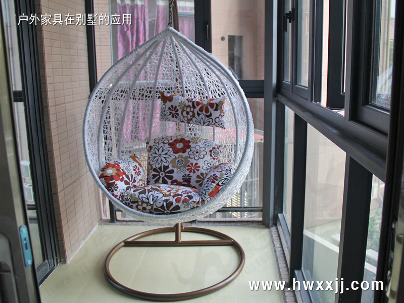 陽臺家具:打造屬于您的專屬戶外休閑空間