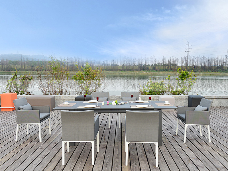 ��˹�ֲ����e��